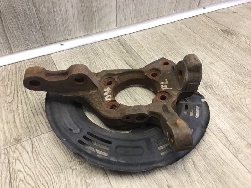 Кулак поворотный передний левый MITSUBISHI GALANT 03-12 Седан 2.4 4G69