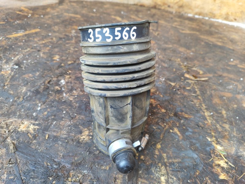 Патрубок воздушного фильтра NISSAN X-TRAIL/ROGUE T32 13-20 2016 2.5 QR25DE 16576-4BA1A Б/У