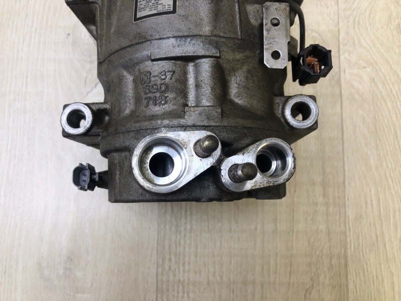 Компрессор кондиционера FX S50 03-08 2006 VK45DE