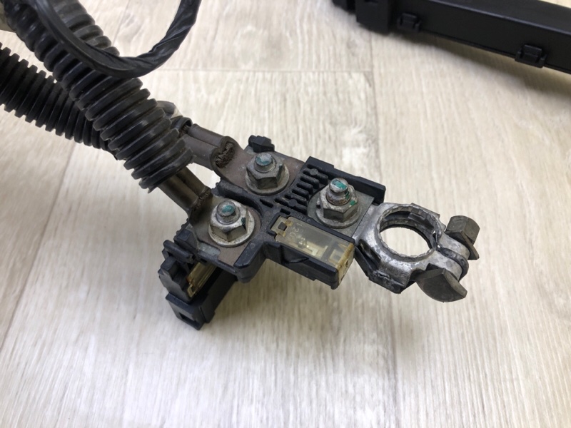 Клемма аккумулятора FX S50 03-08 2006 VK45DE