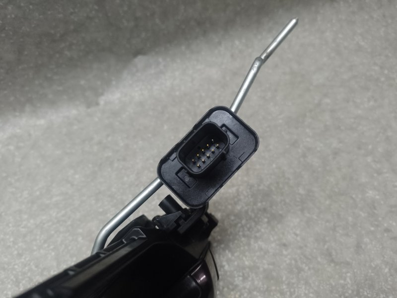 Ручка двери наружная передняя правая RAV4 05-12 Ручка двери наружная передняя правая RAV4 05-12