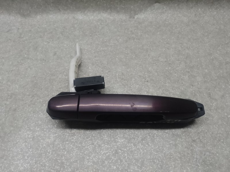 Ручка двери наружная задняя правая TOYOTA RAV4 05-12 69211-42010 Б/У