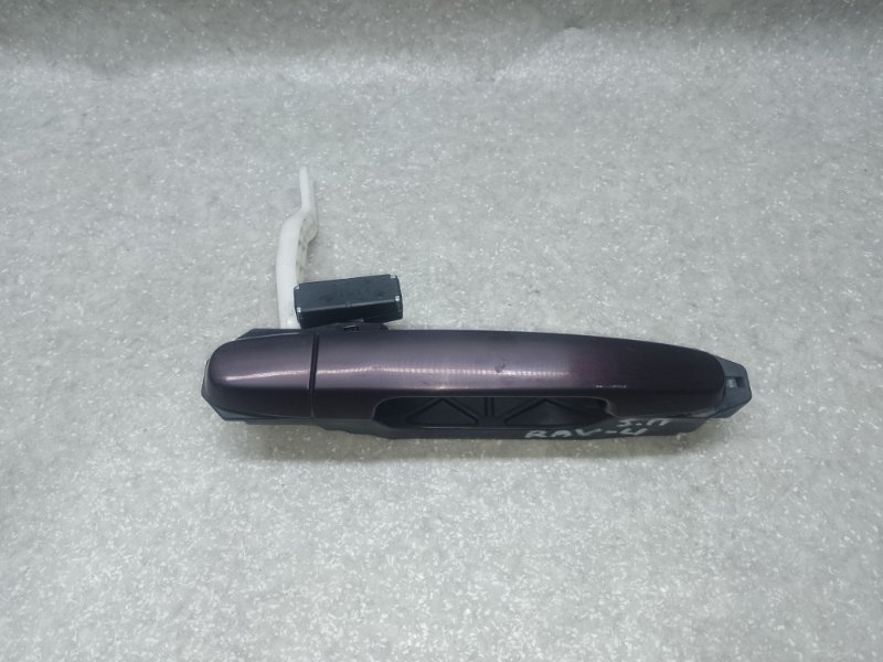 Ручка двери наружная задняя правая RAV4 05-12