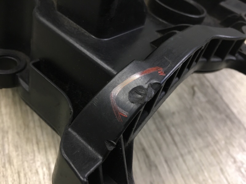 Крышка клапанная левая Q50 15-20 2017 Седан 3.0 VR30DDTT