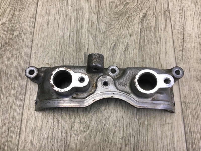 Кронштейн левый INFINITI Q50 15-20 2017 Седан 3.0 VR30DDTT 13055-4HK0B Б/У