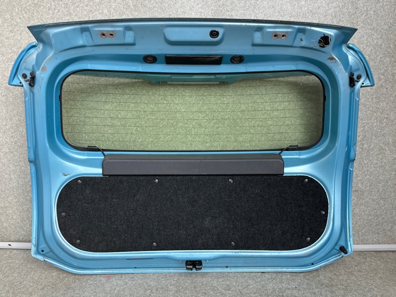 Крышка багажника PRIUS C/AQUA 11-14