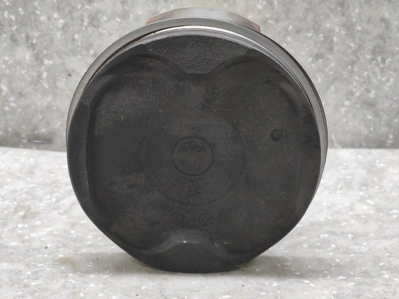 Поршень ES350 06-12