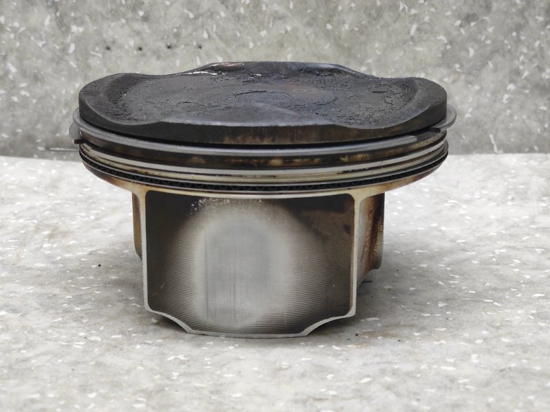 Поршень ES350 06-12