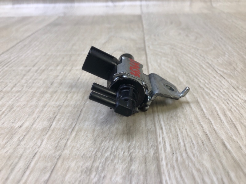 Клапан электромагнитный (вакуумный) PATHFINDER R52 12-21 2013 3.5 VQ35DE