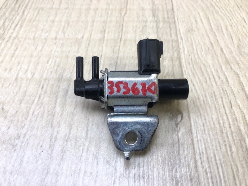 Клапан электромагнитный (вакуумный) PATHFINDER R52 12-21 2013 3.5 VQ35DE