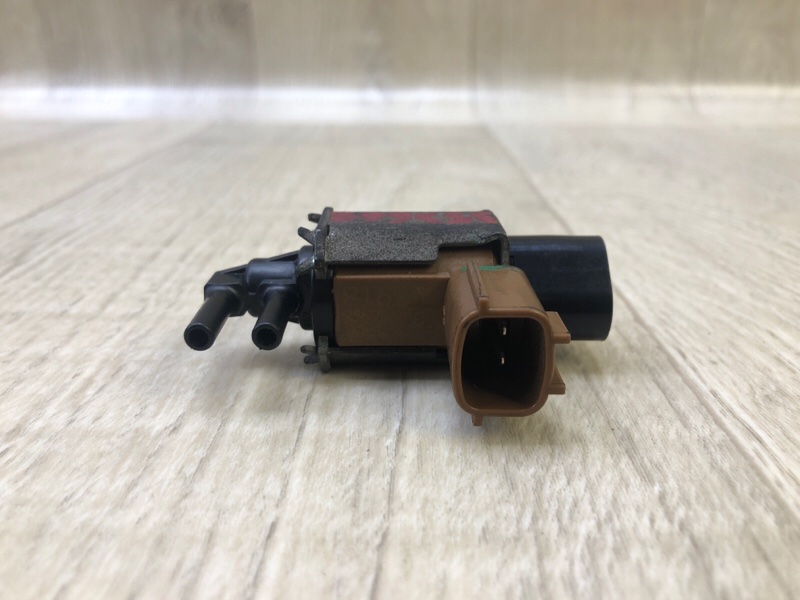 Клапан электромагнитный (вакуумный) NISSAN PATHFINDER R52 12-21 3.5 VQ35DE