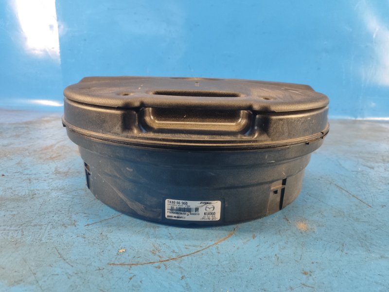 Сабвуфер CX-9 16- 2020 2.5L Сабвуфер CX-9 16- 2020 2.5L