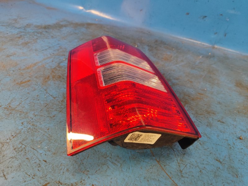 Фонарь наружный левый PATRIOT 10-17 2014 2.0 ECN Фонарь наружный левый PATRIOT 10-17 2014 2.0 ECN