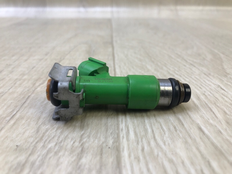 Форсунка топливная PATHFINDER R52 12-21 2013 3.5 VQ35DE