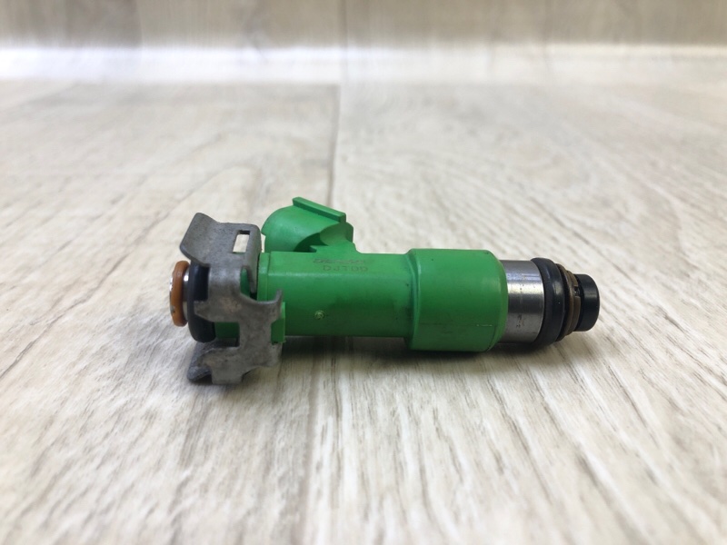 Форсунка топливная PATHFINDER R52 12-21 2013 3.5 VQ35DE