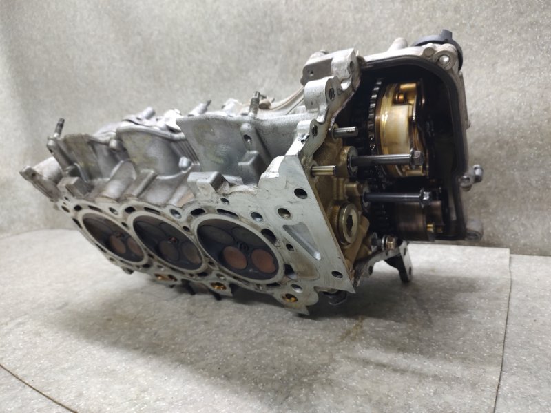 Головка блока цилиндров левая ES350 06-12