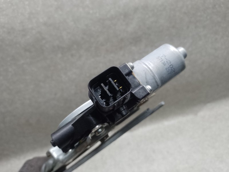 Стеклоподъемник задний левый MITSUBISHI OUTLANDER GF 12-