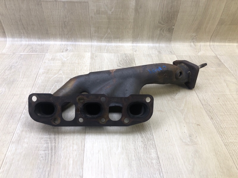 Коллектор выпускной левый FX S50 03-08 2005 3.5 VQ35DE Коллектор выпускной левый FX S50 03-08 2005 3.5 VQ35DE