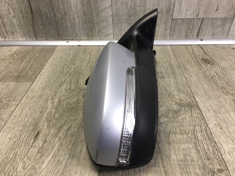 Зеркало правое JETTA USA 10-17 2.5