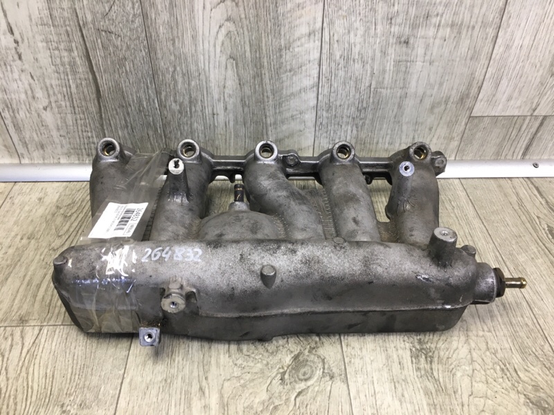 Коллектор впускной S60 00-09 2005 2.5 B5254T2