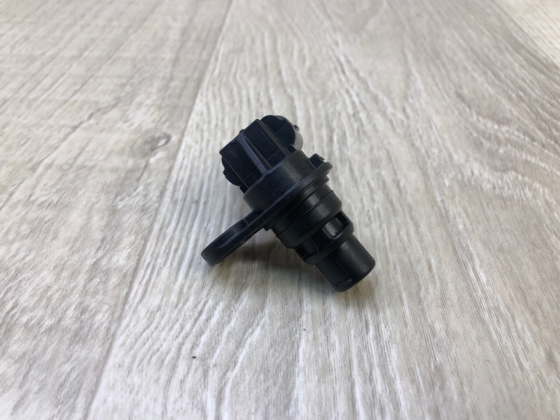 Датчик положения распредвала FORD ESCAPE 12-19 2018 T15HDTX BM5Z-6B288-A Б/У