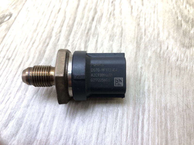 Датчик давления топлива ESCAPE 12-19 2018 T15HDTX