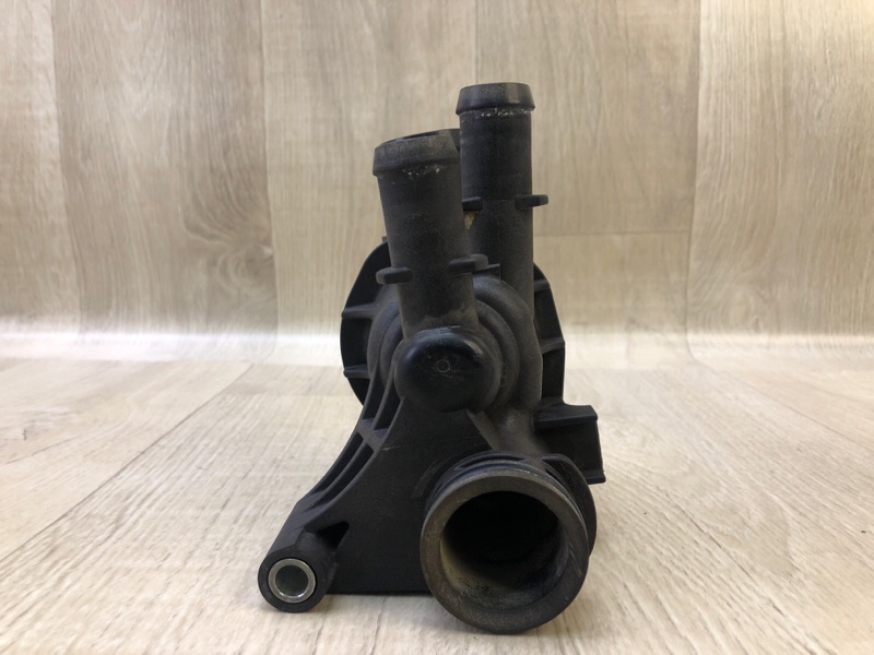 Корпус термостата FORD ESCAPE 12-19 T15HDTX