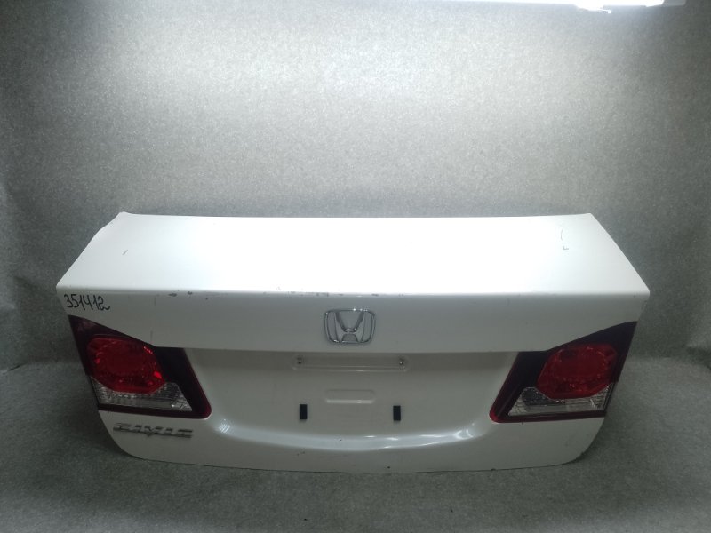 Крышка багажника CIVIC 4D 06-11