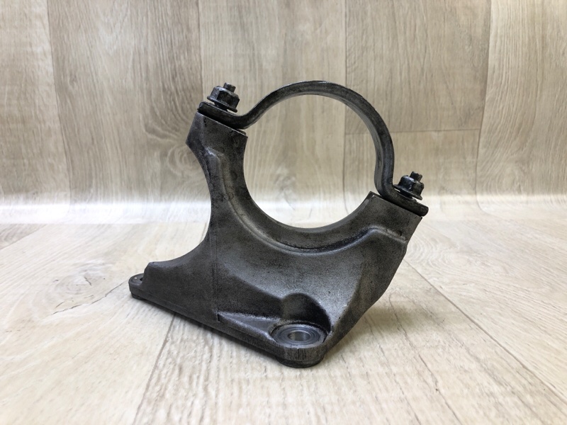 Кронштейн промежуточного вала ESCAPE 12-19 2018 T15HDTX