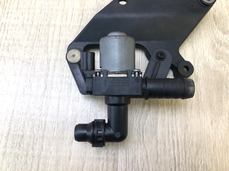 Кран печки ESCAPE 12-19 2018 T15HDTX