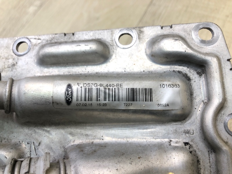 Радиатор интеркулера ESCAPE 12-19 2018 T15HDTX