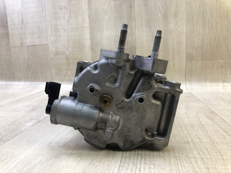 Компрессор кондиционера ESCAPE 12-19 2018 T15HDTX