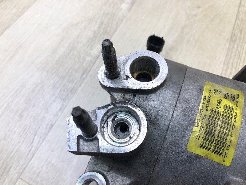 Компрессор кондиционера ESCAPE 12-19 2018 T15HDTX