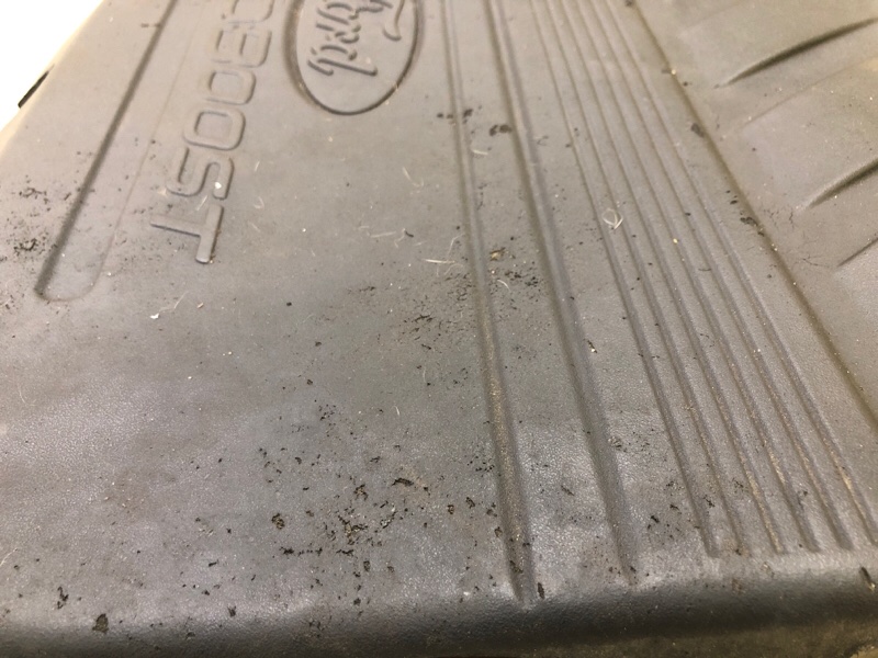 Накладка двигателя декоративная ESCAPE 12-19 2018 T15HDTX