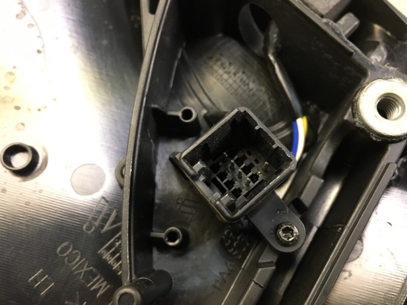 Зеркало левое RIO FB 17- 2019 1.6 G4FM