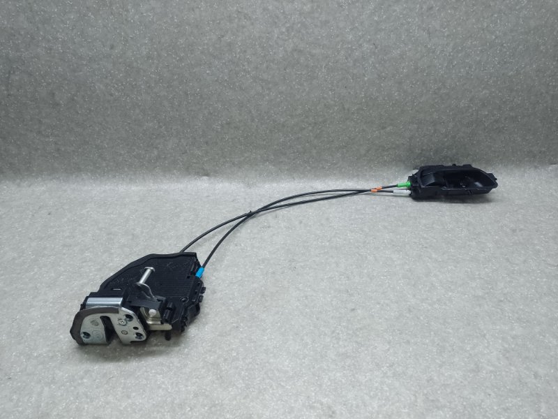 Запчасть замок двери задний правый TOYOTA PRIUS C/AQUA 11-14 69050-42021 Б/У Замок двери задний правый TOYOTA PRIUS C/AQUA 11-14 69050-42021 Б/У