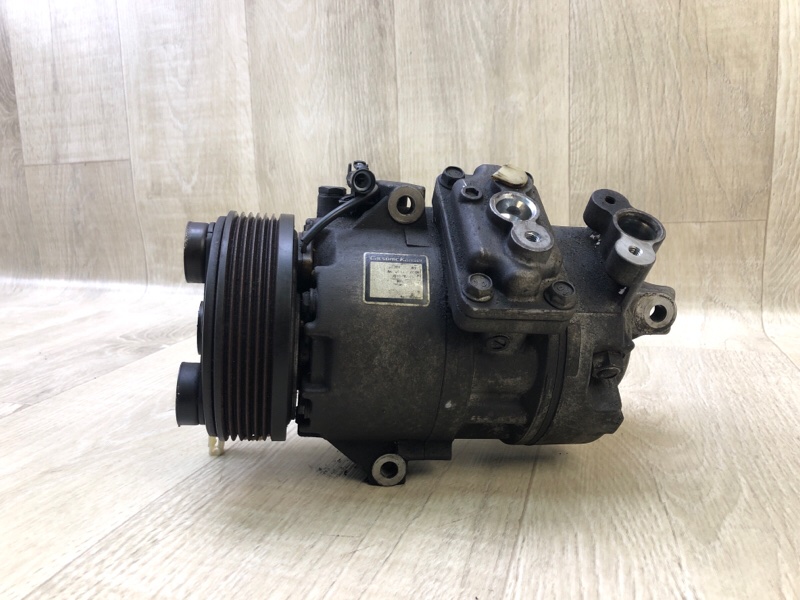 Компрессор кондиционера SUZUKI GRAND VITARA 05-15 Внедорожник 2.4 J24B 95200-76KA1 Б/У