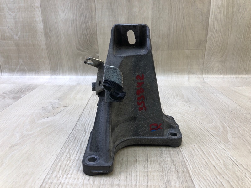 Кронштейн двигателя правый SUZUKI GRAND VITARA 05-15 Внедорожник 2.4 J24B 11641-78K10 Б/У