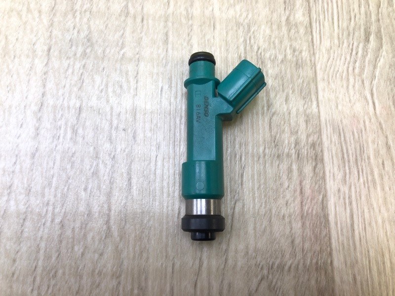 Форсунка топливная SUZUKI GRAND VITARA 05-15 Внедорожник 2.4 J24B 15710-78K00 Б/У