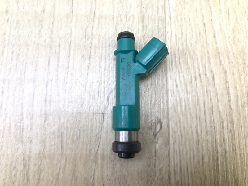 Форсунка топливная SUZUKI GRAND VITARA 05-15 Внедорожник 2.4 J24B 15710-78K00 Б/У