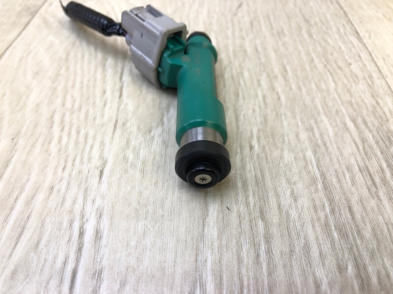 Форсунка топливная SUZUKI GRAND VITARA 05-15 Внедорожник 2.4 J24B