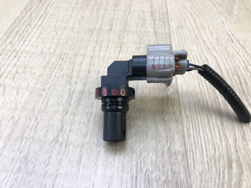 Датчик положения коленвала SUZUKI GRAND VITARA 05-15 Внедорожник 2.4 J24B 33220-50M20 Б/У