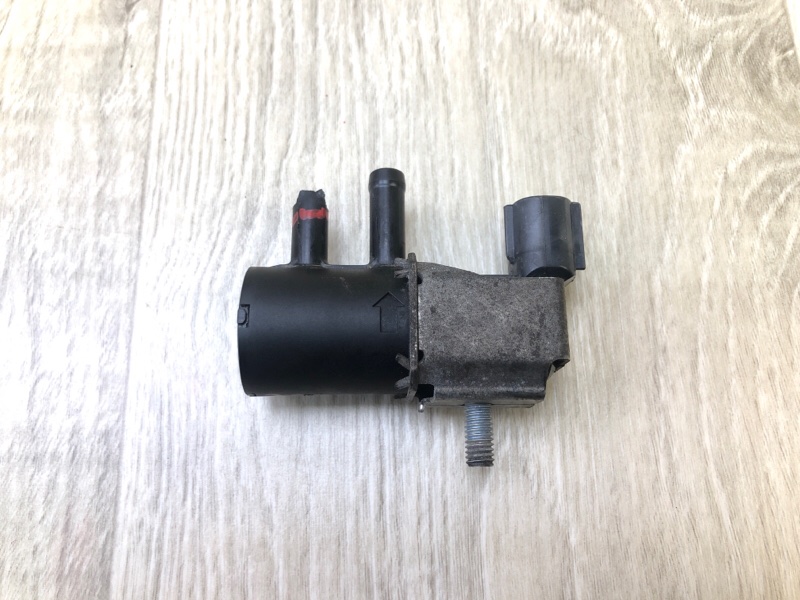 Клапан абсорбера SUZUKI GRAND VITARA 05-15 Внедорожник 2.4 J24B 18117-78K00 Б/У