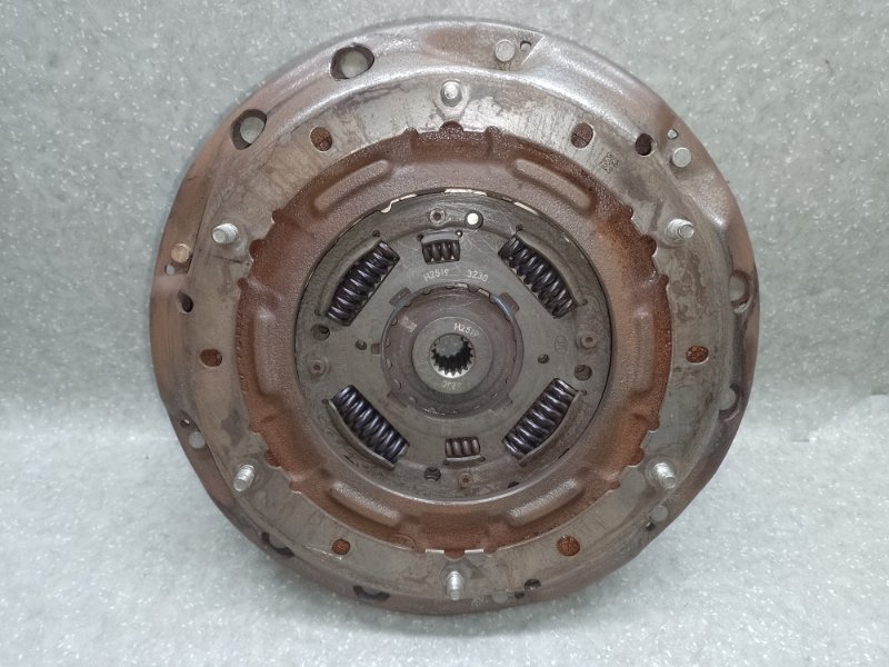 Комплект сцепления FORD FOCUS 10-18 BV6Z-7B546-F Б/У