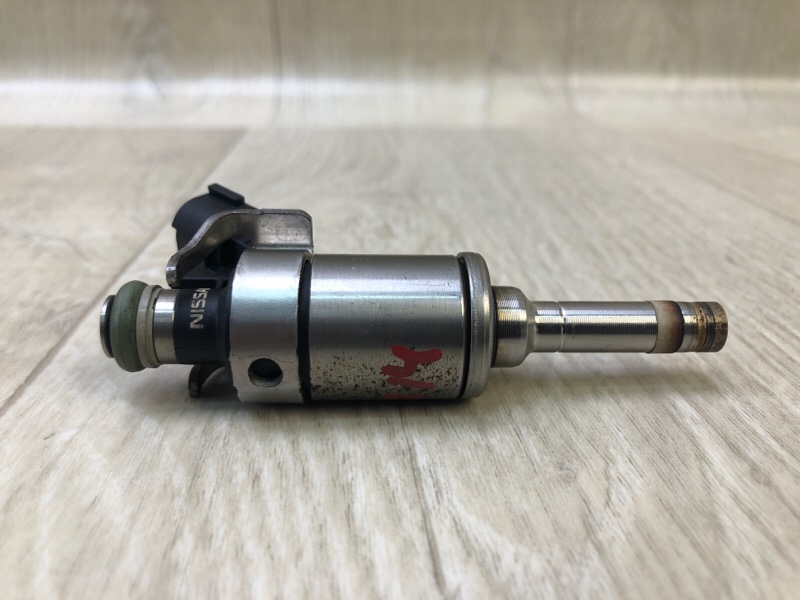 Форсунка топливная Q50 20- 2021 3.0 VR30DDTT Форсунка топливная Q50 20- 2021 3.0 VR30DDTT