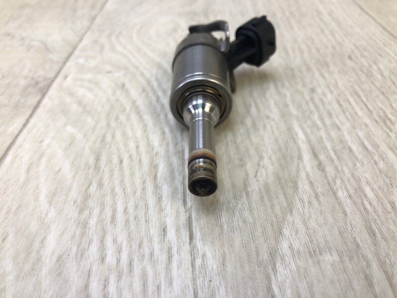 Форсунка топливная INFINITI Q50 20- 3.0 VR30DDTT Форсунка топливная INFINITI Q50 20- 3.0 VR30DDTT