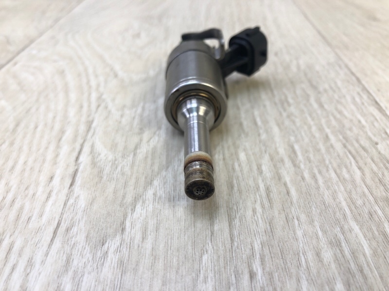 Форсунка топливная INFINITI Q50 20- 3.0 VR30DDTT Форсунка топливная INFINITI Q50 20- 3.0 VR30DDTT