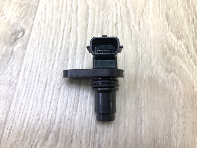 Датчик положения распредвала Q50 20- 2021 3.0 VR30DDTT