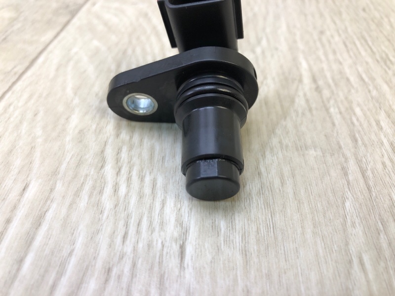 Датчик положения распредвала Q50 20- 2021 3.0 VR30DDTT