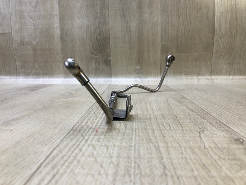 Трубка подачи масла в турбину правая INFINITI Q50 20- 3.0 VR30DDTT